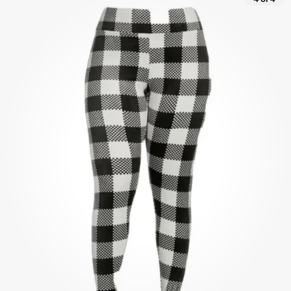 No Boundaries Soft Velour Black Buffalo Plaid Leggings XXX/3X/23-25 NEW - Picture 3 of 5